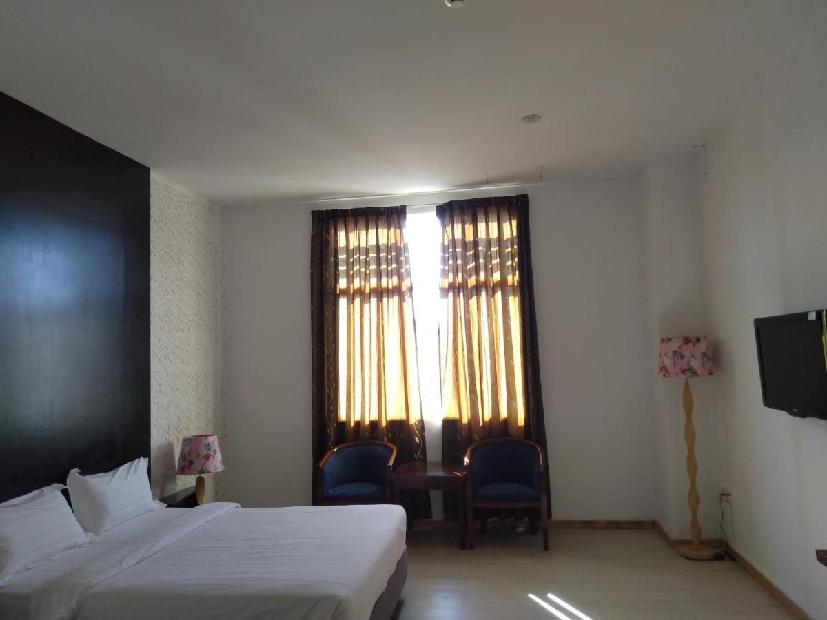 Ginasuite Kompleks27 Hotel Bandar Seri Begavan Dış mekan fotoğraf