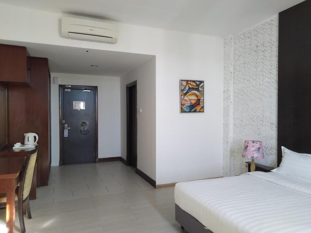 Ginasuite Kompleks27 Hotel Bandar Seri Begavan Dış mekan fotoğraf