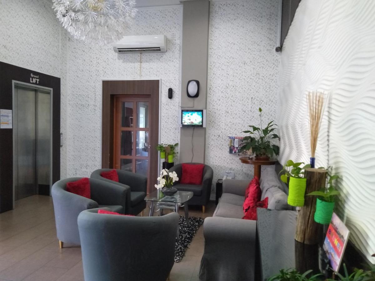 Ginasuite Kompleks27 Hotel Bandar Seri Begavan Dış mekan fotoğraf